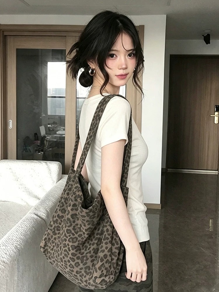 1786094956607_dBrw5q.jpg